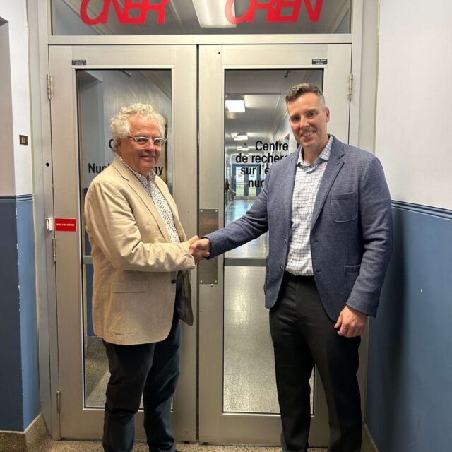Jason Van Wart, President and CEO of Laurentis, right, joined Josh Leon, Dean of Engineering at the University of New Brunswick to present a donation to UNB's Centre for Nuclear Energy Research.